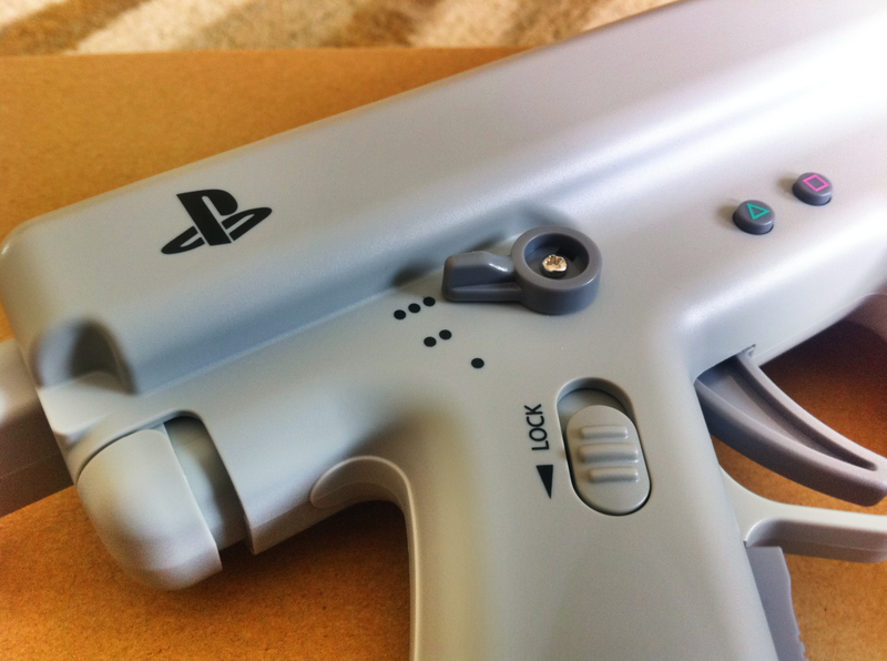 Illustration for article titled A Very Close Look At the Playstation 3 Move's Sharpshooter